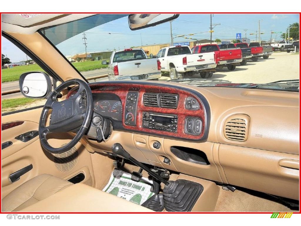 2002 Ram 3500 SLT Quad Cab 4x4 Dually - Patriot Blue Metallic / Camel/Tan photo #20