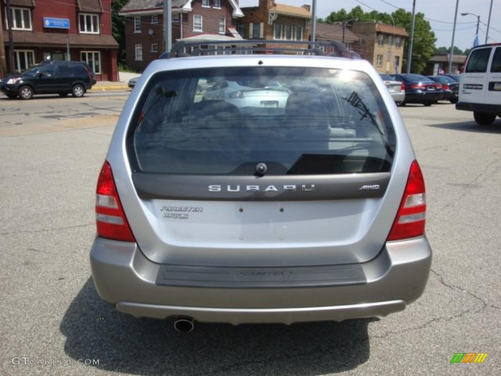 2004 Forester 2.5 XS - Platinum Silver Metallic / Gray photo #3