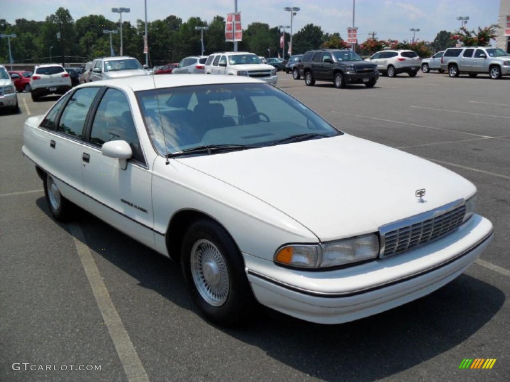 1991 Caprice Classic Sedan - White / Gray photo #5