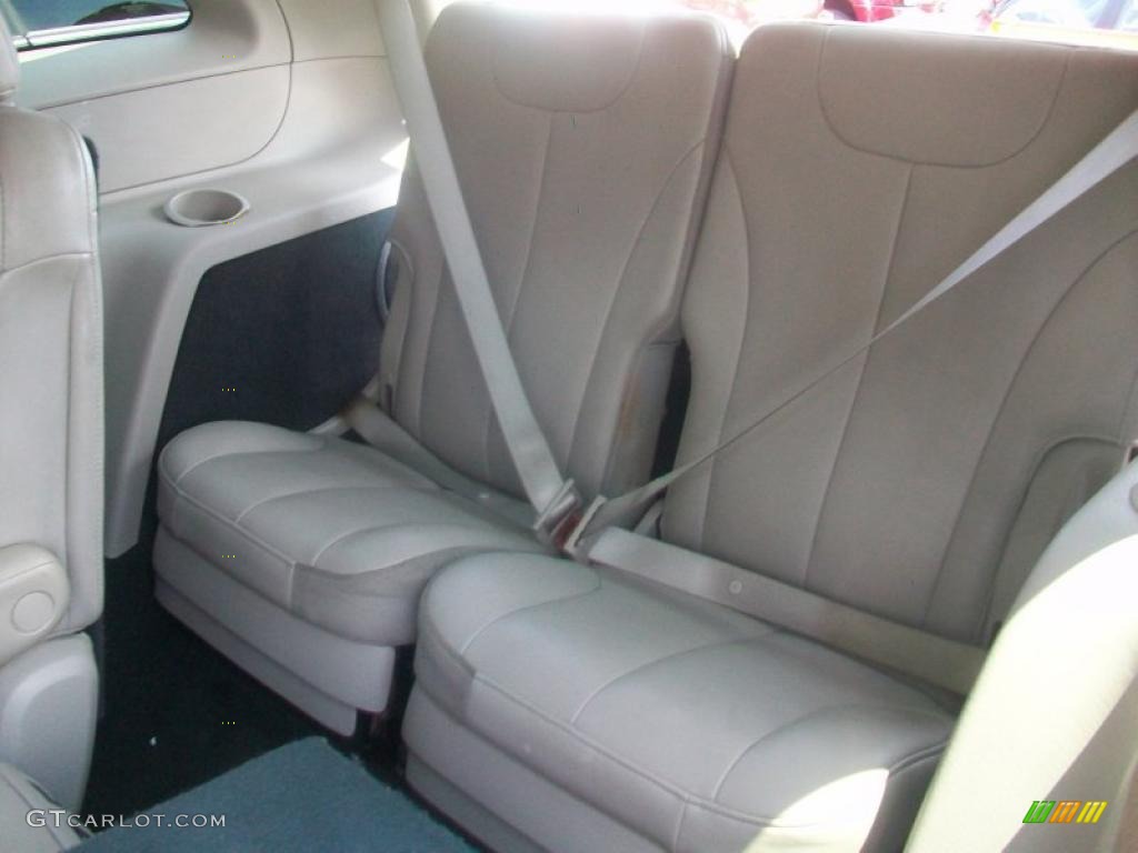 2004 Pacifica AWD - Stone White / Light Taupe photo #12