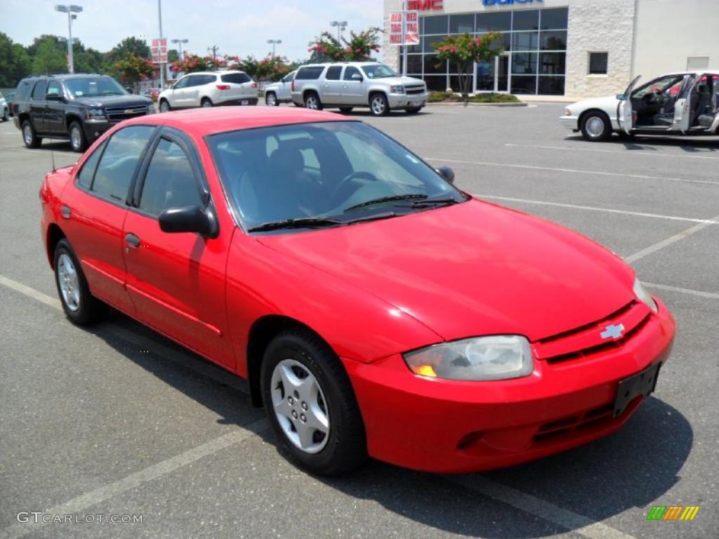 2003 Cavalier Sedan - Victory Red / Graphite Gray photo #5