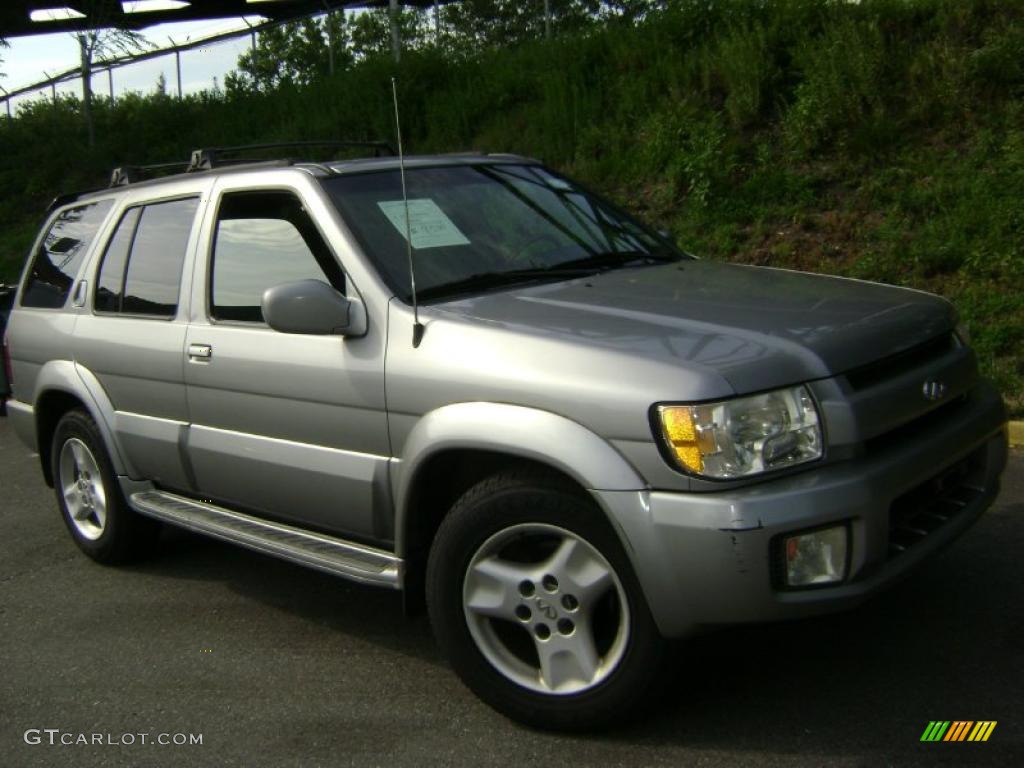 2001 QX4 4x4 - Titanium Metallic / Graphite photo #7