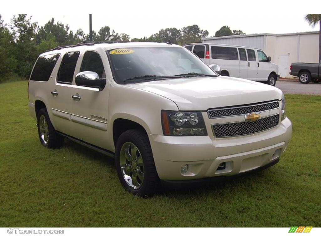 2008 White Diamond Tricoat Chevrolet Suburban 1500 Ltz