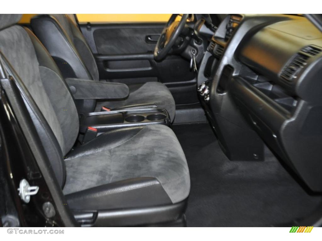 2002 CR-V EX 4WD - Nighthawk Black Pearl / Black photo #16