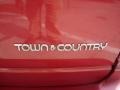 Flame Red - Town & Country LX Photo No. 27