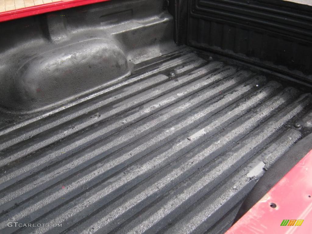 1997 B-Series Truck B2300 Regular Cab - Bright Red / Gray photo #6