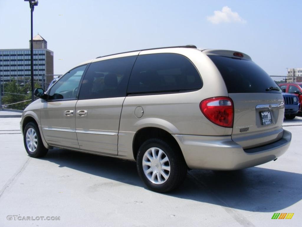 2003 Town & Country LXi - Light Almond Pearl / Taupe photo #7