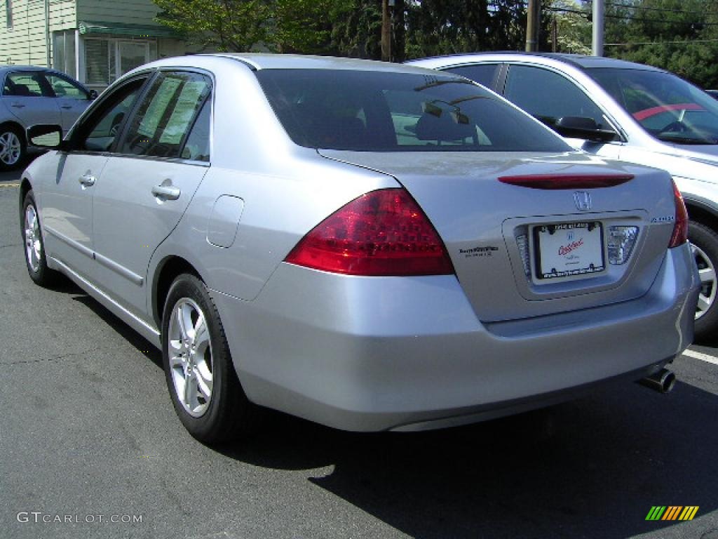 2006 Accord EX Sedan - Alabaster Silver Metallic / Black photo #6