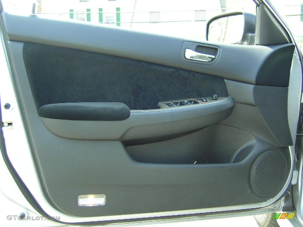 2006 Accord EX Sedan - Alabaster Silver Metallic / Black photo #8