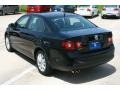 Black - Jetta SE Sedan Photo No. 2