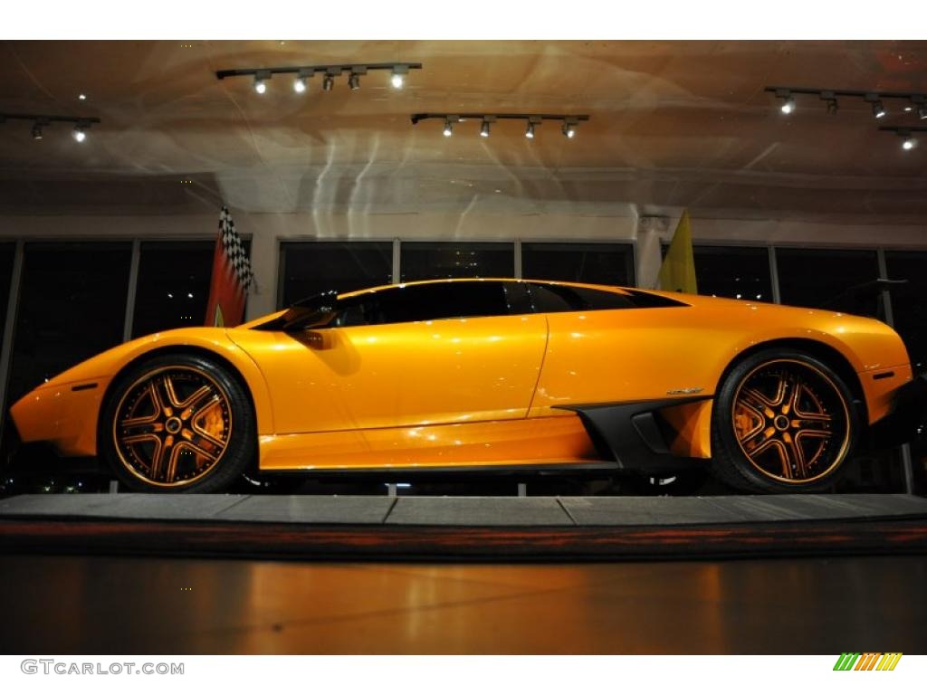 2010 Murcielago LP670-4 SV - Giallo Orion (Yellow) / Nero Perseus photo #12