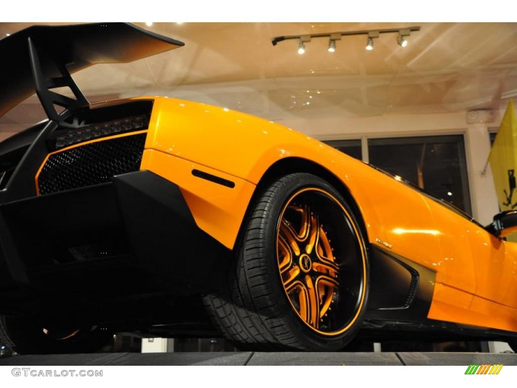 2010 Murcielago LP670-4 SV - Giallo Orion (Yellow) / Nero Perseus photo #24
