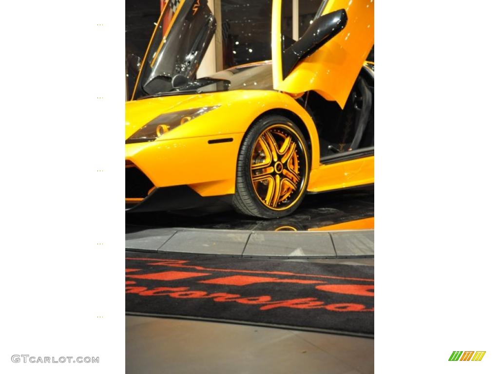 2010 Murcielago LP670-4 SV - Giallo Orion (Yellow) / Nero Perseus photo #39