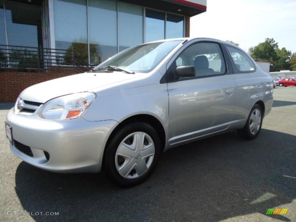 2005 ECHO Coupe - Silver Streak Mica / Dark Charcoal photo #2