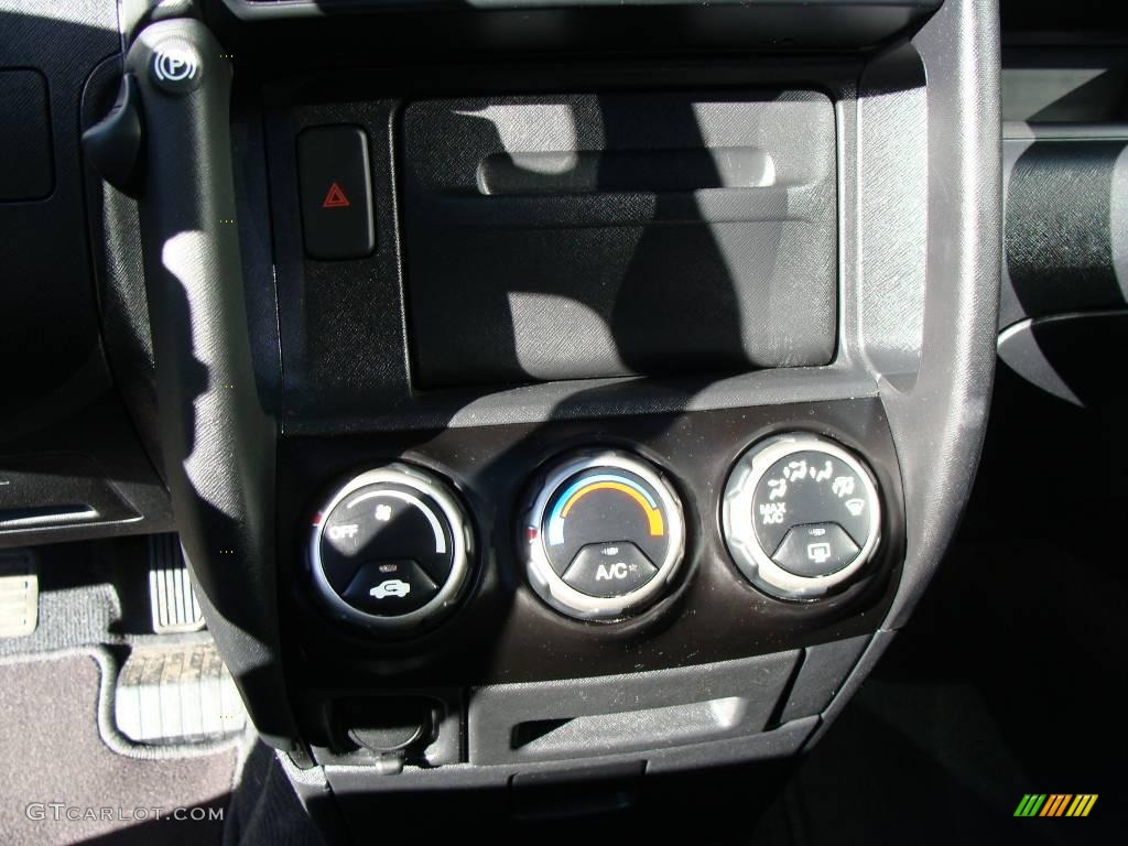 2006 CR-V EX 4WD - Alabaster Silver Metallic / Black photo #12