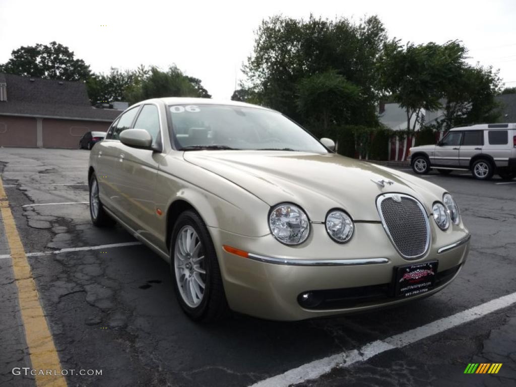 2006 S-Type 3.0 - Winter Gold Metallic / Ivory photo #2