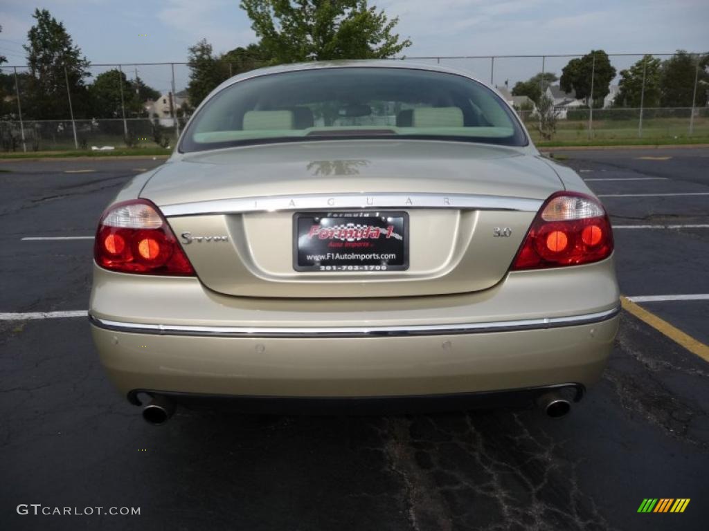 2006 S-Type 3.0 - Winter Gold Metallic / Ivory photo #10
