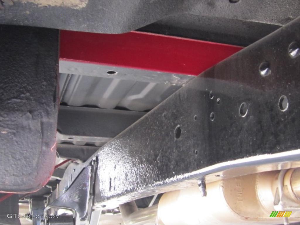 1978 Ford F150 Custom Regular Cab 4x4 Undercarriage Photo #33194479