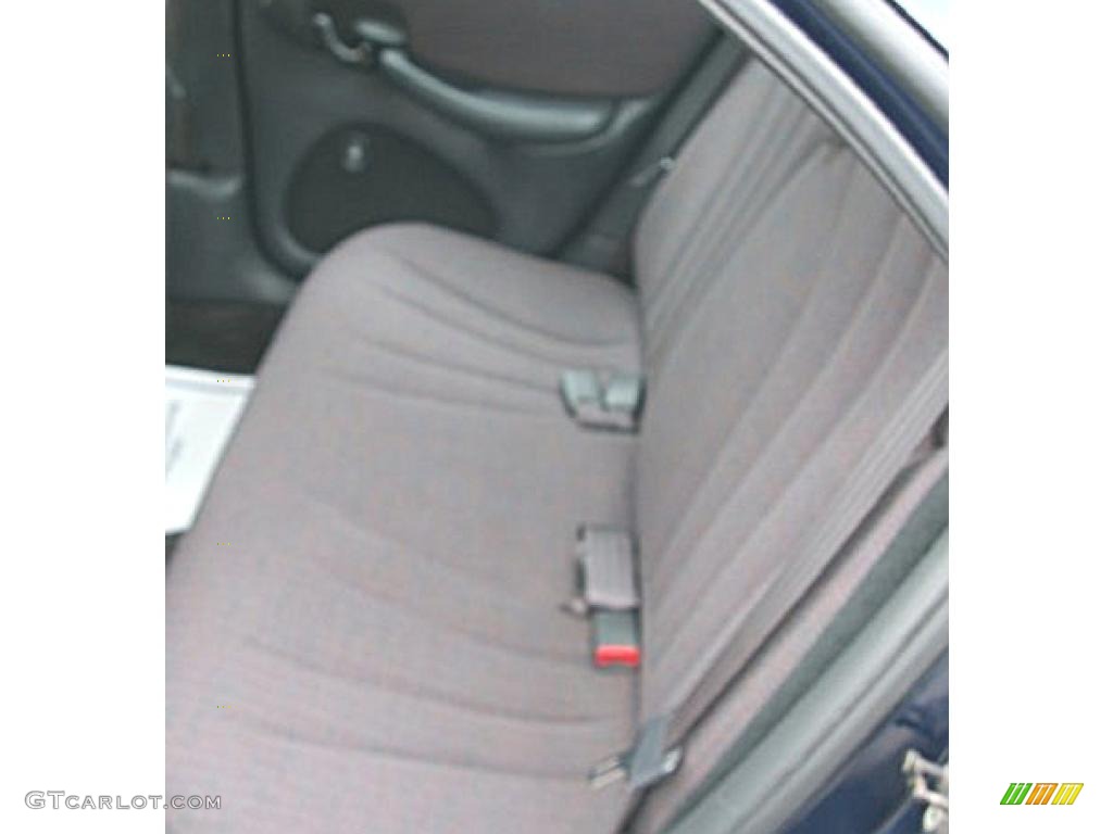 2001 Sunfire SE Sedan - Indigo Blue / Graphite photo #8