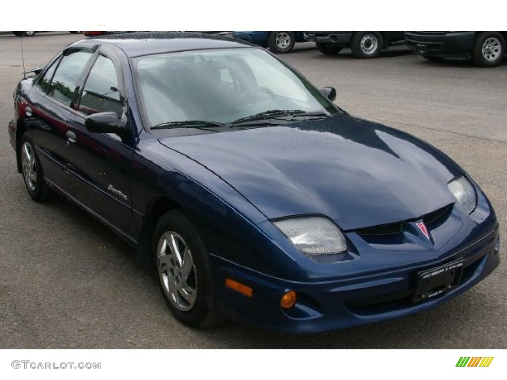 2001 Sunfire SE Sedan - Indigo Blue / Graphite photo #18