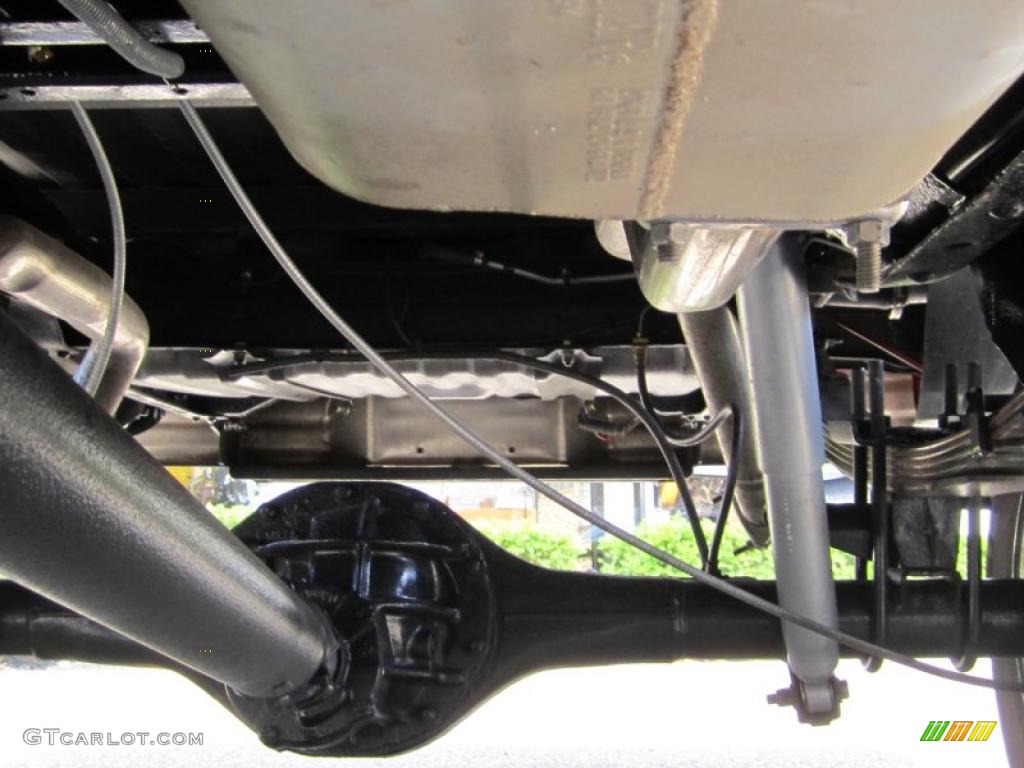 1978 Ford F150 Custom Regular Cab 4x4 Undercarriage Photo #33194736