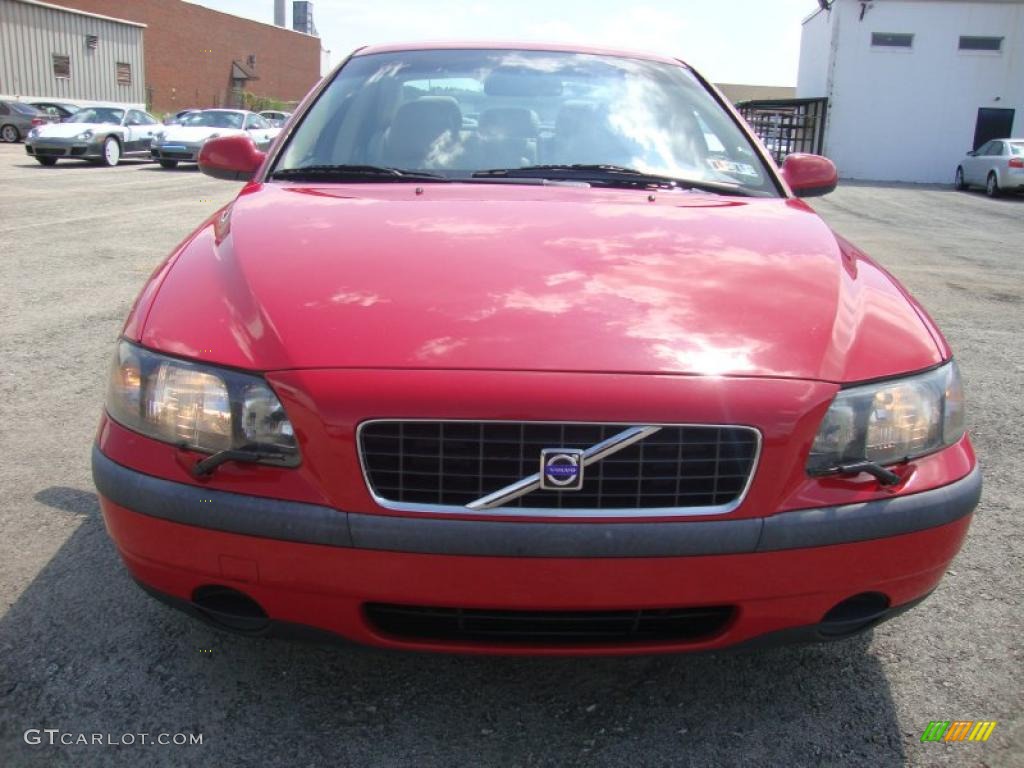 2002 S60 2.4 - Red / Taupe/Light Taupe photo #3