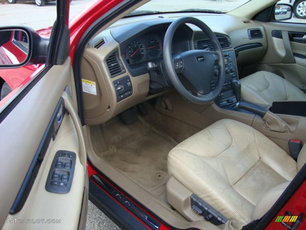 2002 S60 2.4 - Red / Taupe/Light Taupe photo #13