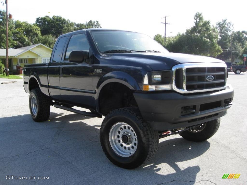 2004 F250 Super Duty XL SuperCab 4x4 - True Blue Metallic / Medium Flint photo #5