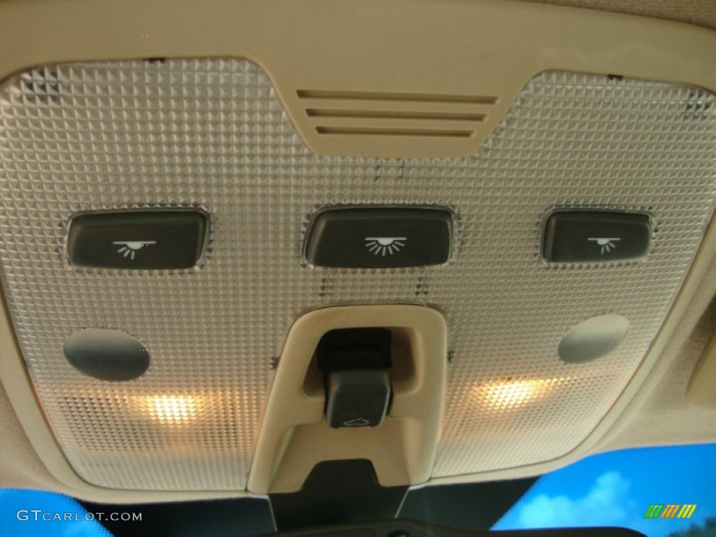 2002 S60 2.4 - Red / Taupe/Light Taupe photo #45