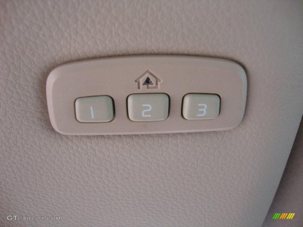 2002 S60 2.4 - Red / Taupe/Light Taupe photo #46