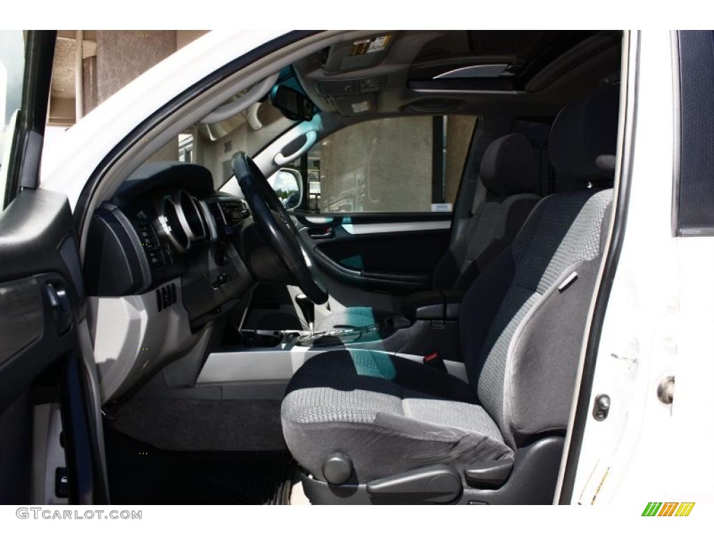 2004 4Runner Sport Edition 4x4 - Natural White / Dark Charcoal photo #6