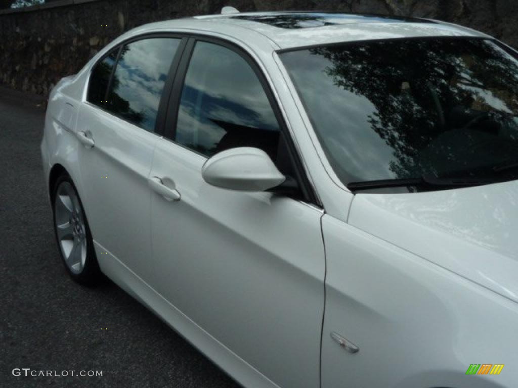 2008 3 Series 335i Sedan - Alpine White / Black photo #19