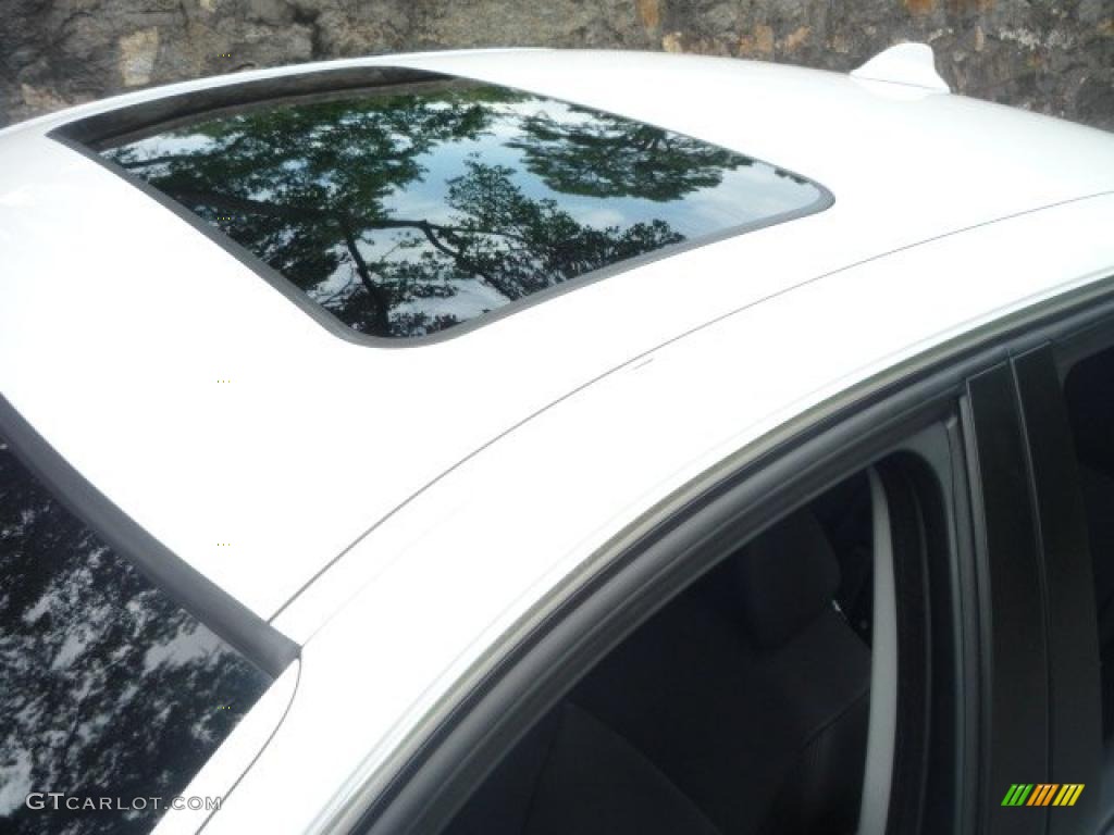 2008 3 Series 335i Sedan - Alpine White / Black photo #20