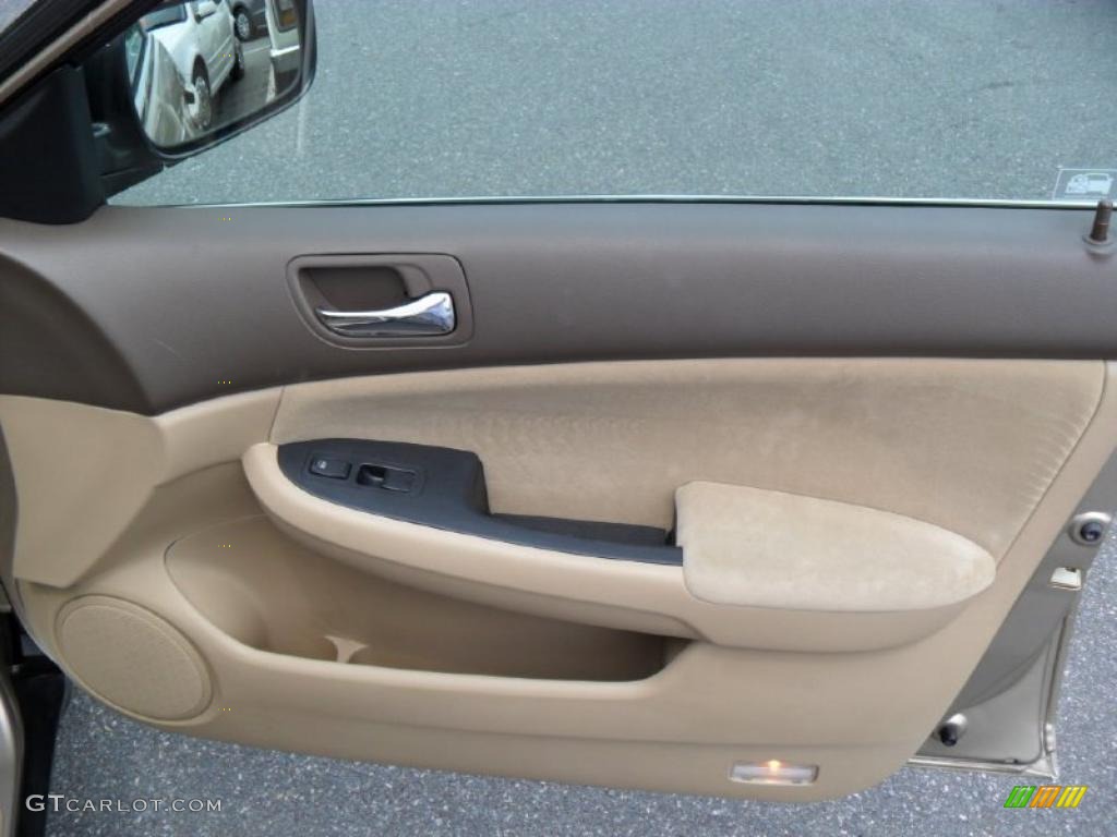 2003 Accord LX Sedan - Desert Mist Metallic / Ivory photo #22
