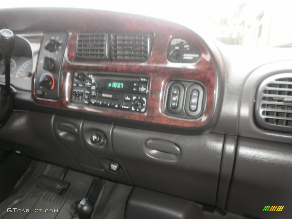 2000 Ram 1500 SLT Extended Cab 4x4 - Dark Garnet Red Pearlcoat / Agate photo #16