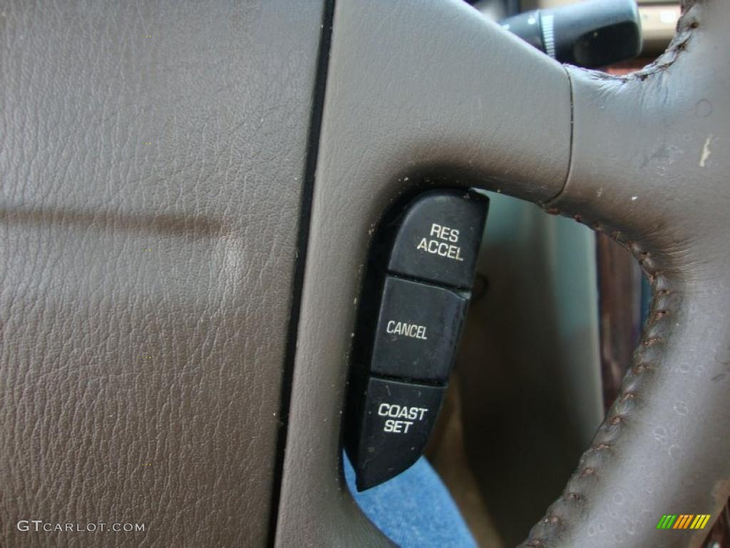 1996 I 30 Touring - Arctic White Pearl / Tan photo #50