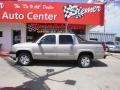 2005 Sandstone Metallic Chevrolet Avalanche Z71 4x4  photo #2