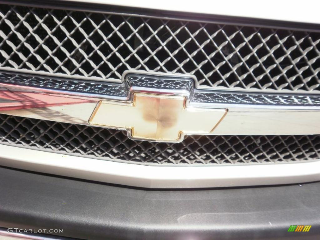2005 Avalanche Z71 4x4 - Sandstone Metallic / Tan/Neutral photo #4