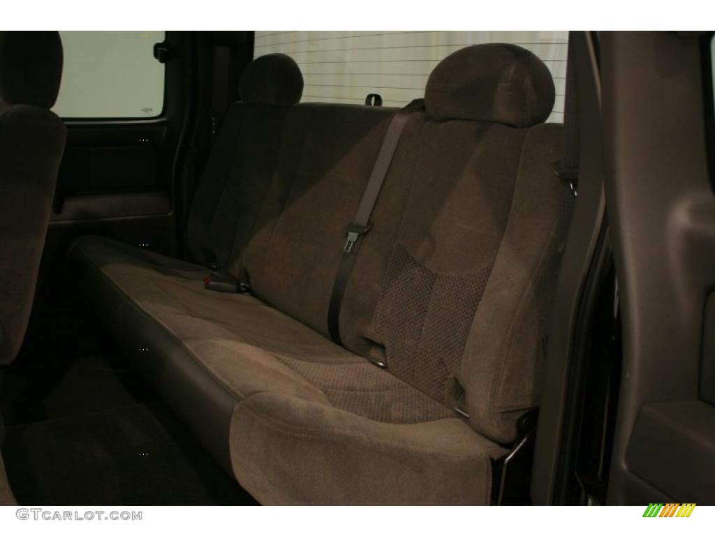 2007 Silverado 1500 Classic Z71 Extended Cab 4x4 - Black / Dark Charcoal photo #18