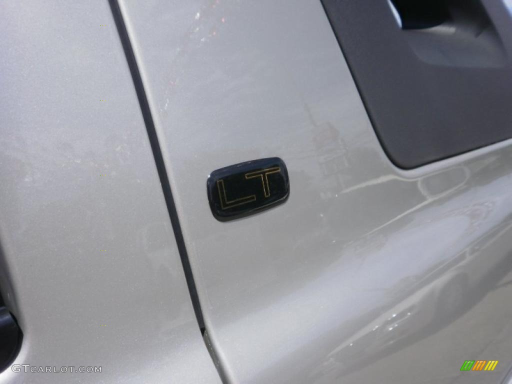 2005 Avalanche Z71 4x4 - Sandstone Metallic / Tan/Neutral photo #17