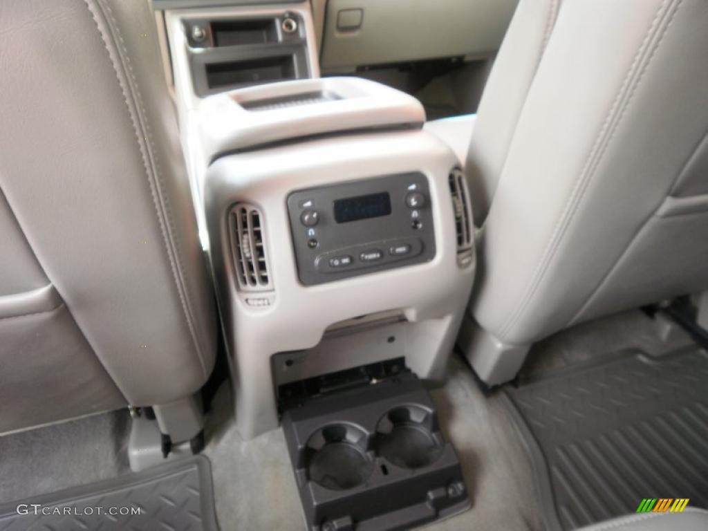 2005 Avalanche Z71 4x4 - Sandstone Metallic / Tan/Neutral photo #27