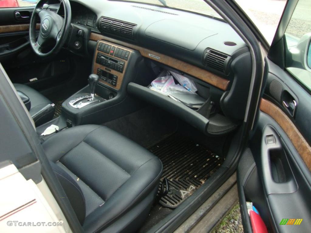 1998 A4 2.8 quattro Avant - Champagne Metallic / Onyx Black photo #17