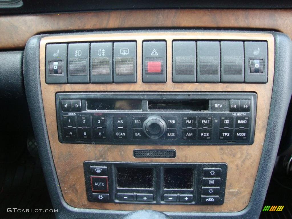 1998 A4 2.8 quattro Avant - Champagne Metallic / Onyx Black photo #30