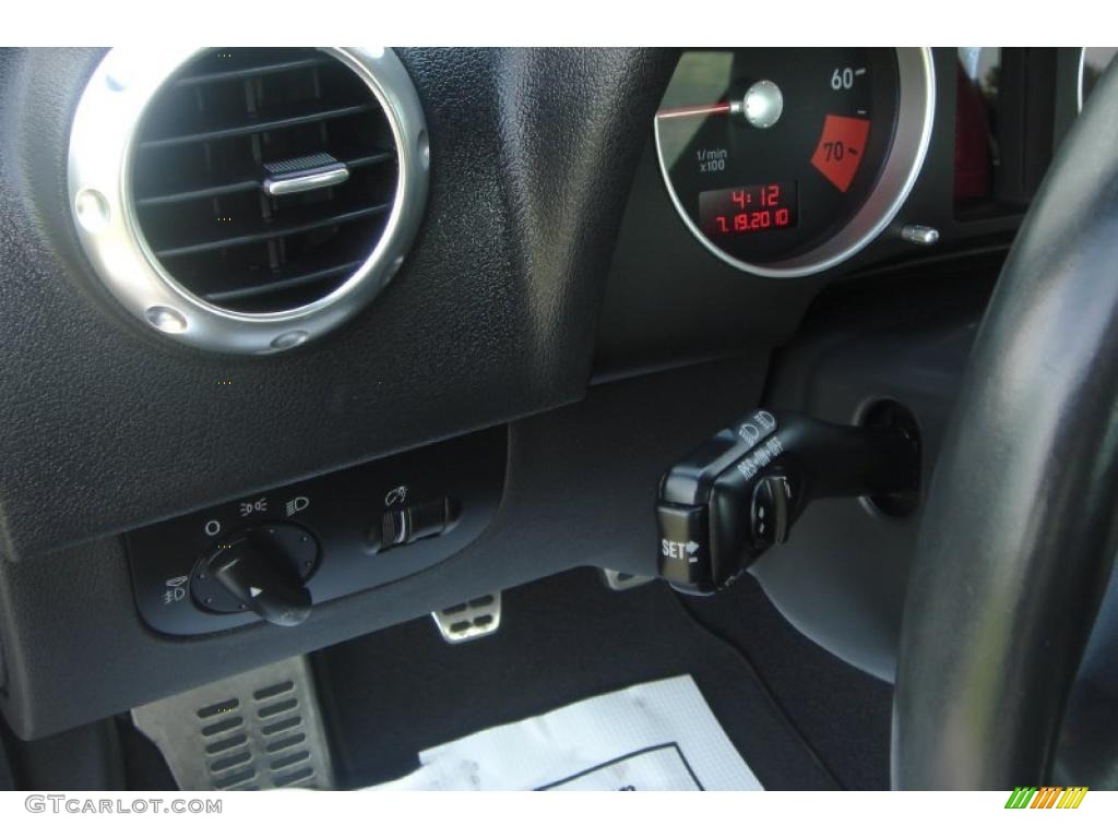 2003 TT 1.8T quattro Coupe - Brilliant Black / Ebony photo #15