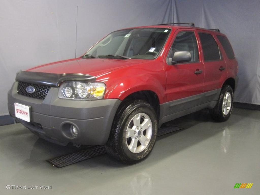 2006 Escape XLT V6 4WD - Redfire Metallic / Medium/Dark Flint photo #1