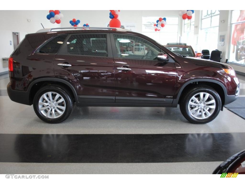 2011 Sorento LX V6 AWD - Dark Cherry / Beige photo #9