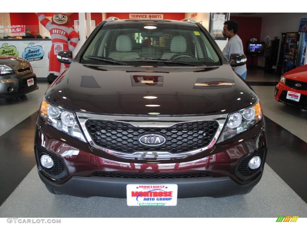 2011 Sorento LX V6 AWD - Dark Cherry / Beige photo #11