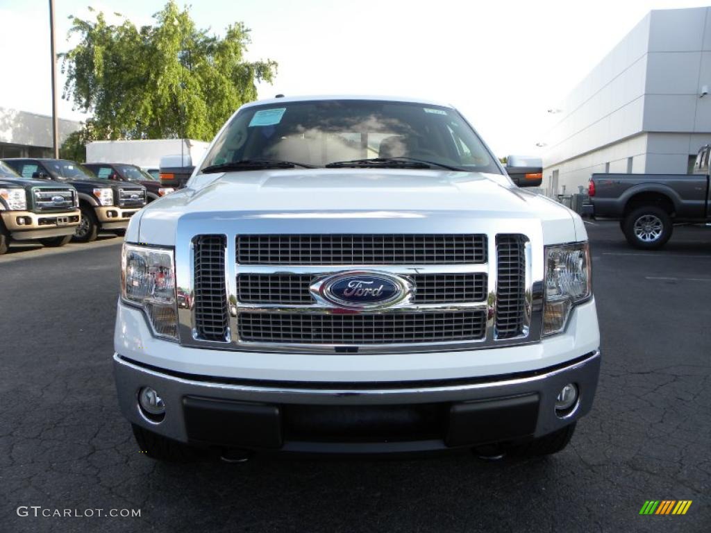 2010 F150 Lariat SuperCrew 4x4 - Oxford White / Tan photo #7