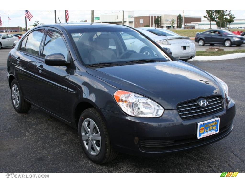 2010 Accent GLS 4 Door - Charcoal Gray / Gray photo #19
