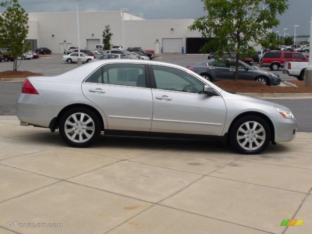 2006 Accord LX V6 Sedan - Alabaster Silver Metallic / Black photo #5